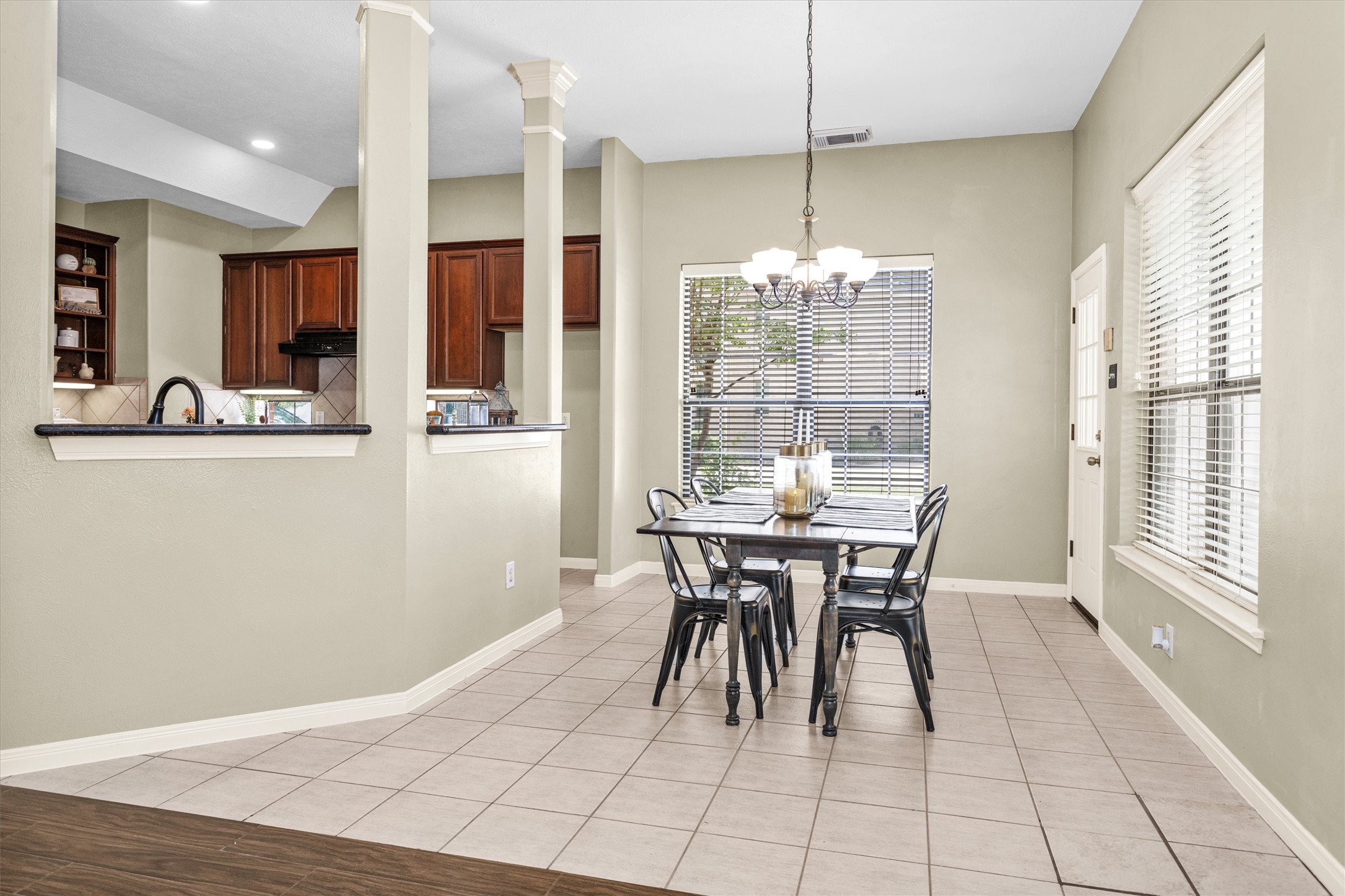 14134 Pollux Court Tomball, TX 77375 - Photo 23 of 50 Breakfast area