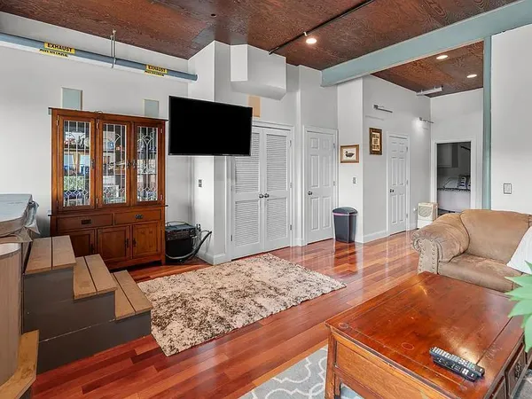 $649,000 | 15 Riverview Avenue, Unit D, Mashpee, MA 02649