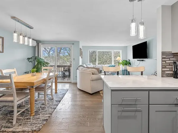 $649,000 | 15 Riverview Avenue, Unit D, Mashpee, MA 02649