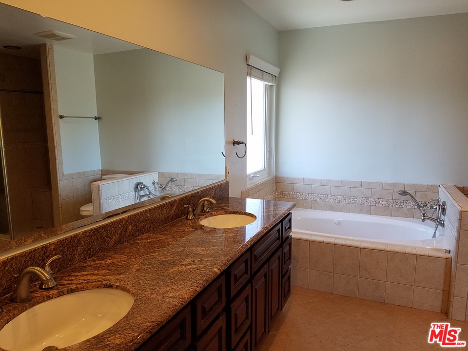 15926 Joseph Court Sylmar, CA 91342 - Photo 23 of 25