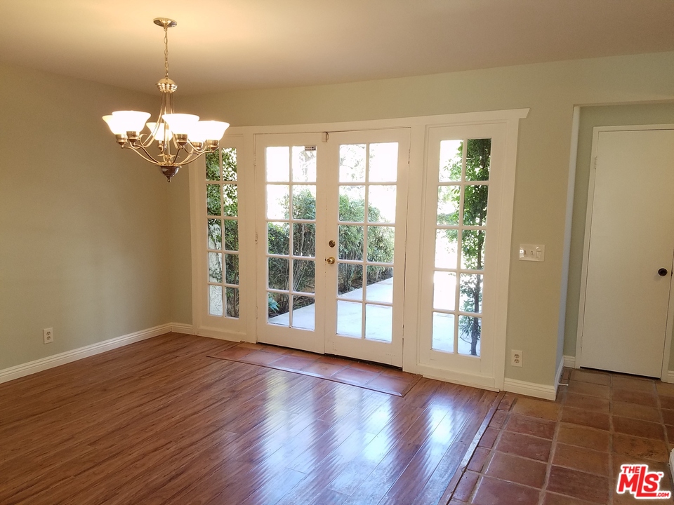15926 Joseph Court Sylmar, CA 91342 - Photo 8 of 25