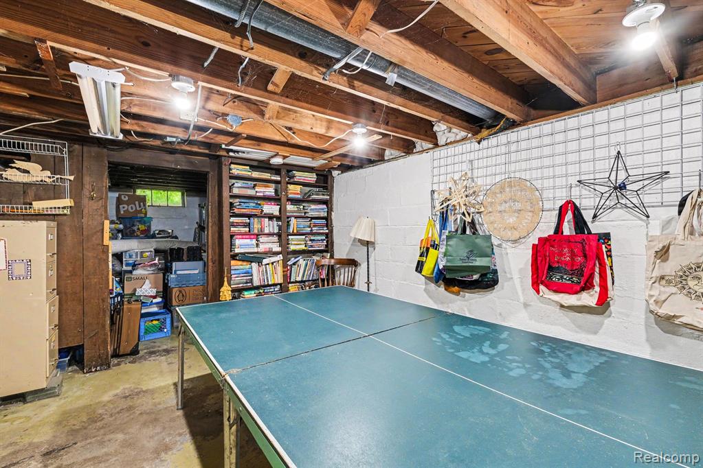 2408 Calumet Street Flint, MI 48503 - Photo 12 of 14