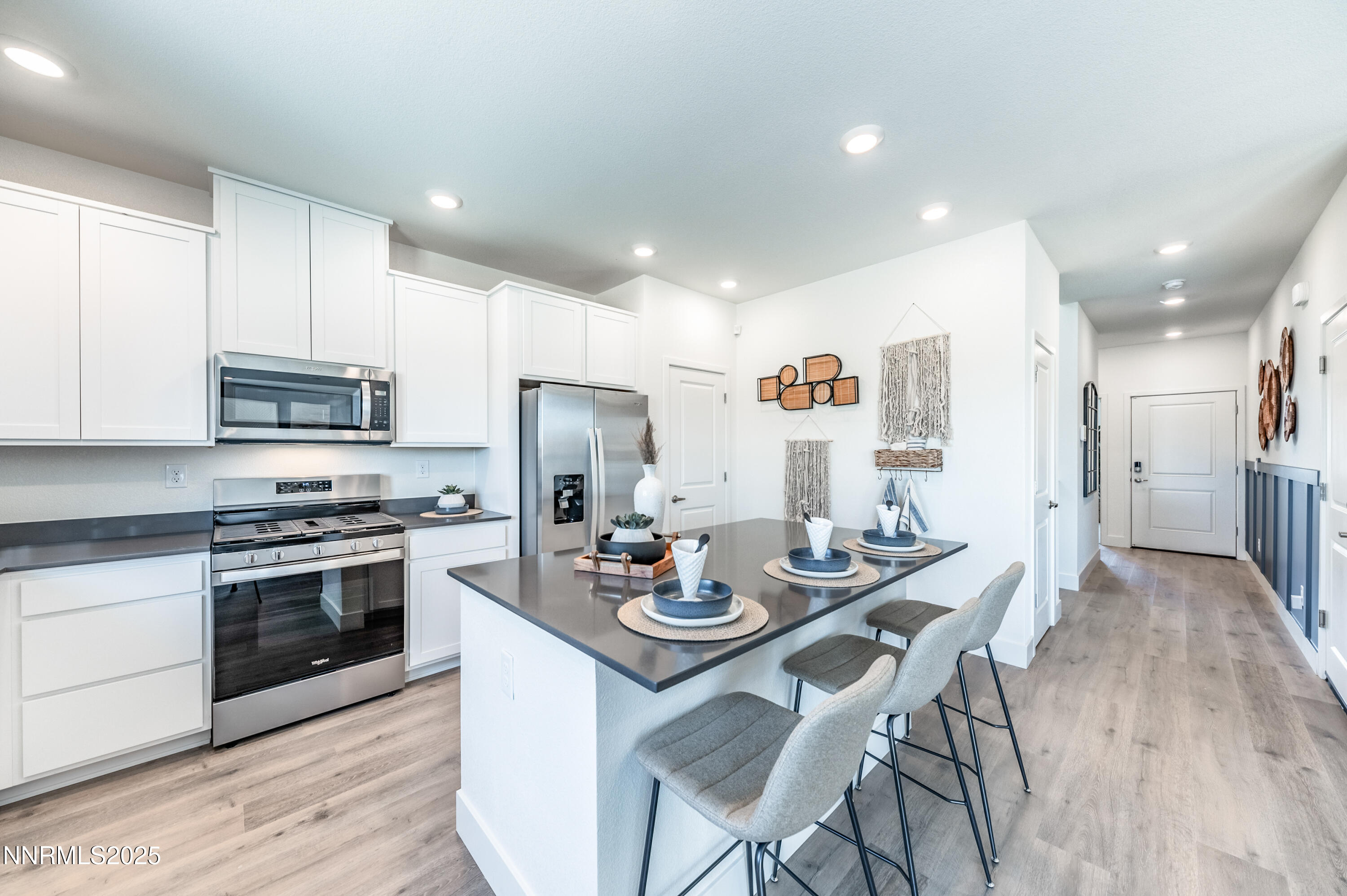 7609 Apex Place, Unit 113 Reno, NV 89506 - Photo 7 of 30 Kitchen