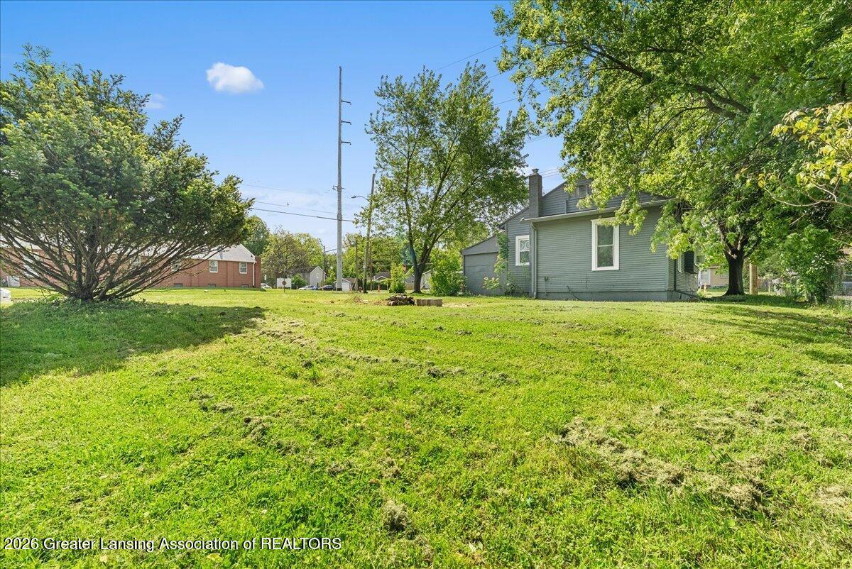 2000 West Jolly Road Lansing, MI 48910 - Photo 24 of 31 25-Media Jett - 27