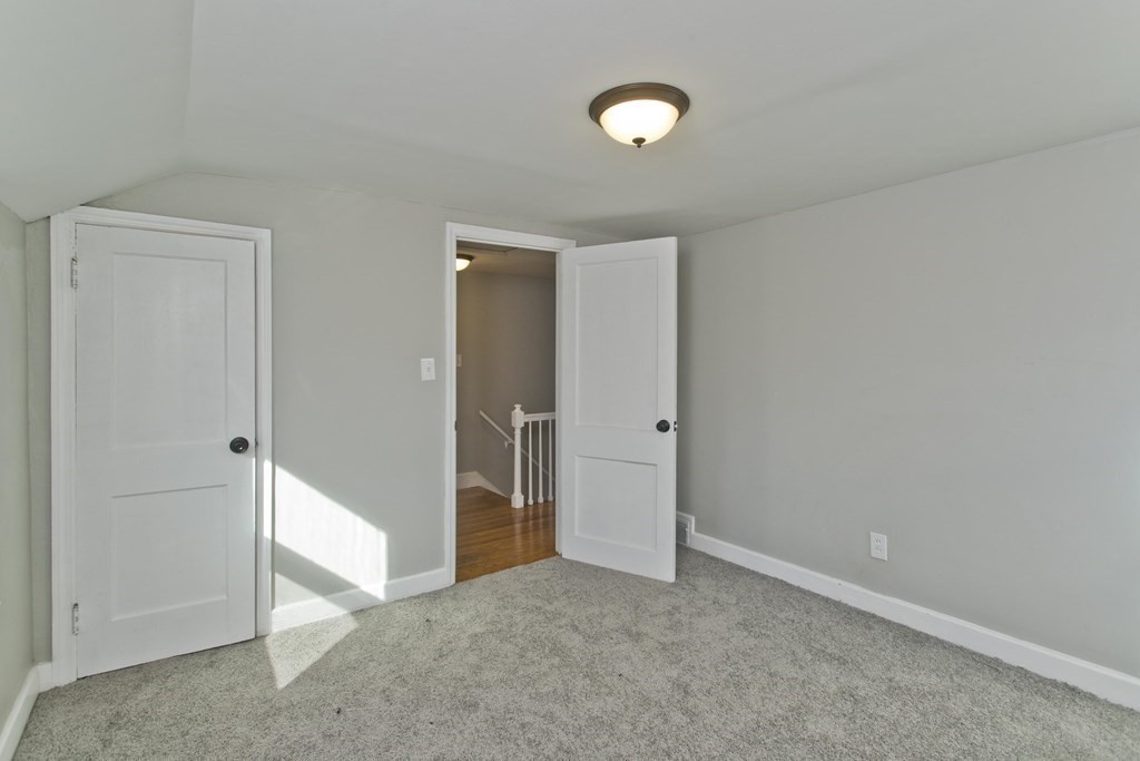 138 Appleton Street Springfield, MA 01108 - Photo 22 of 42