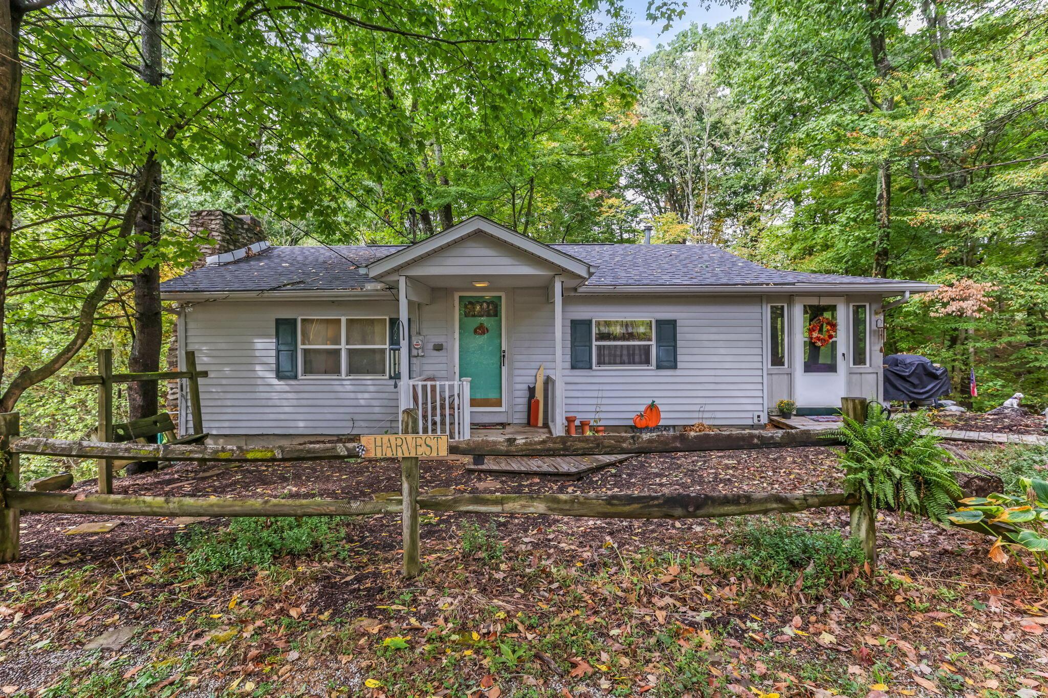 9126 Walnut Dowler Road Logan, OH 43138 - Photo 2 of 46 Front of House