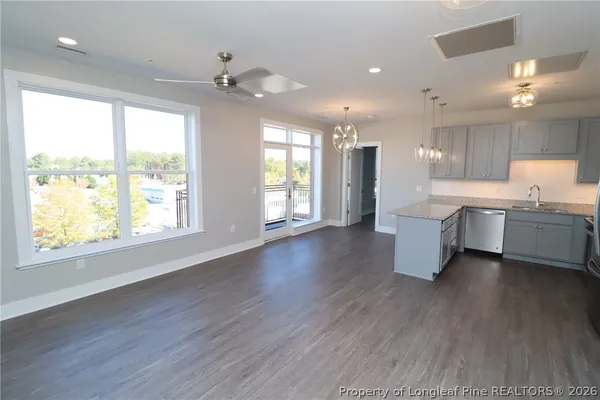 $1,695 | 145 South Main Street, Unit 405, Fuquay-Varina, NC 27526