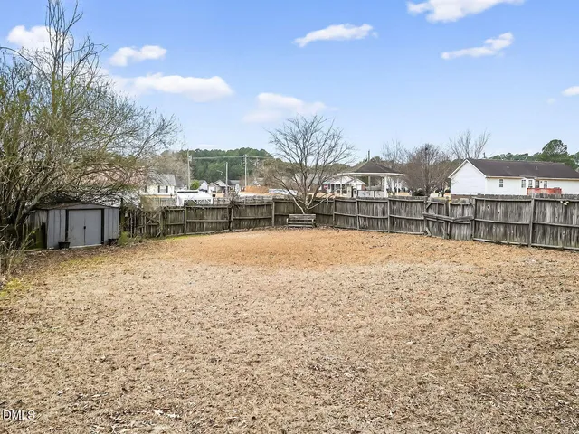 a view of a lake with houses