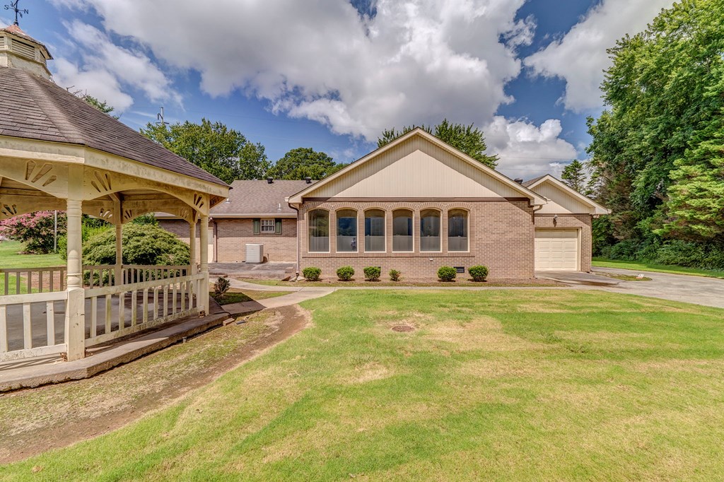 1709 Dug Gap Road Dalton, GA 30720 - Photo 3 of 41 Gallery Image 3