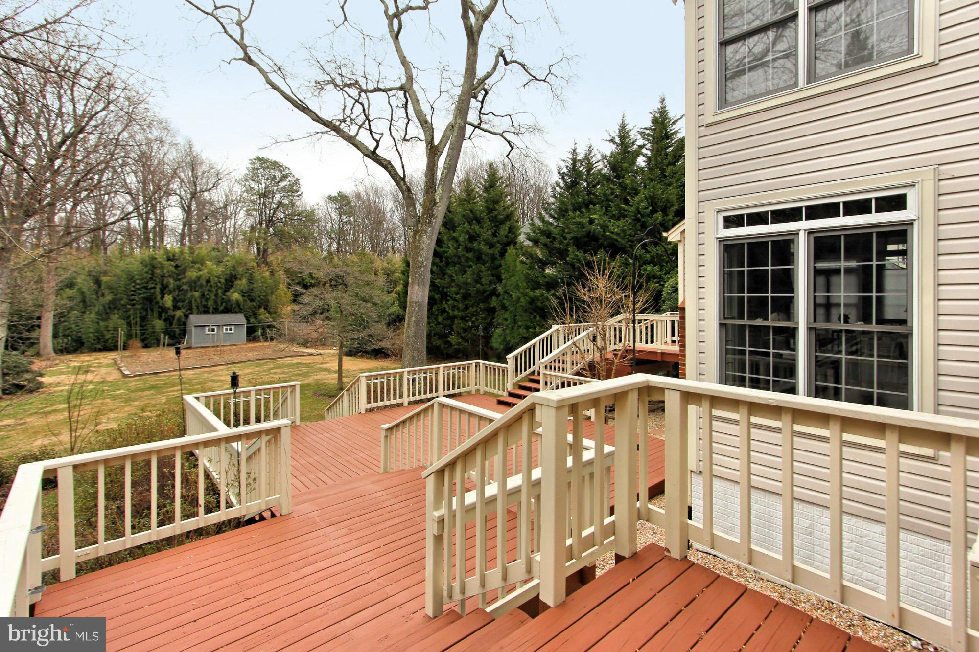 3807 Hummer Road Annandale, VA 22003 - Photo 22 of 30 Exterior (Rear)