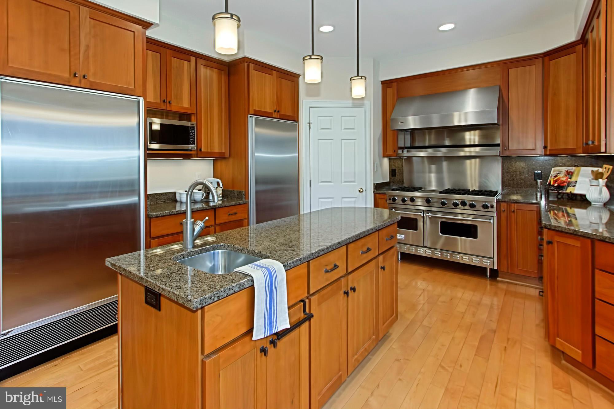 3807 Hummer Road Annandale, VA 22003 - Photo 7 of 30 Kitchen