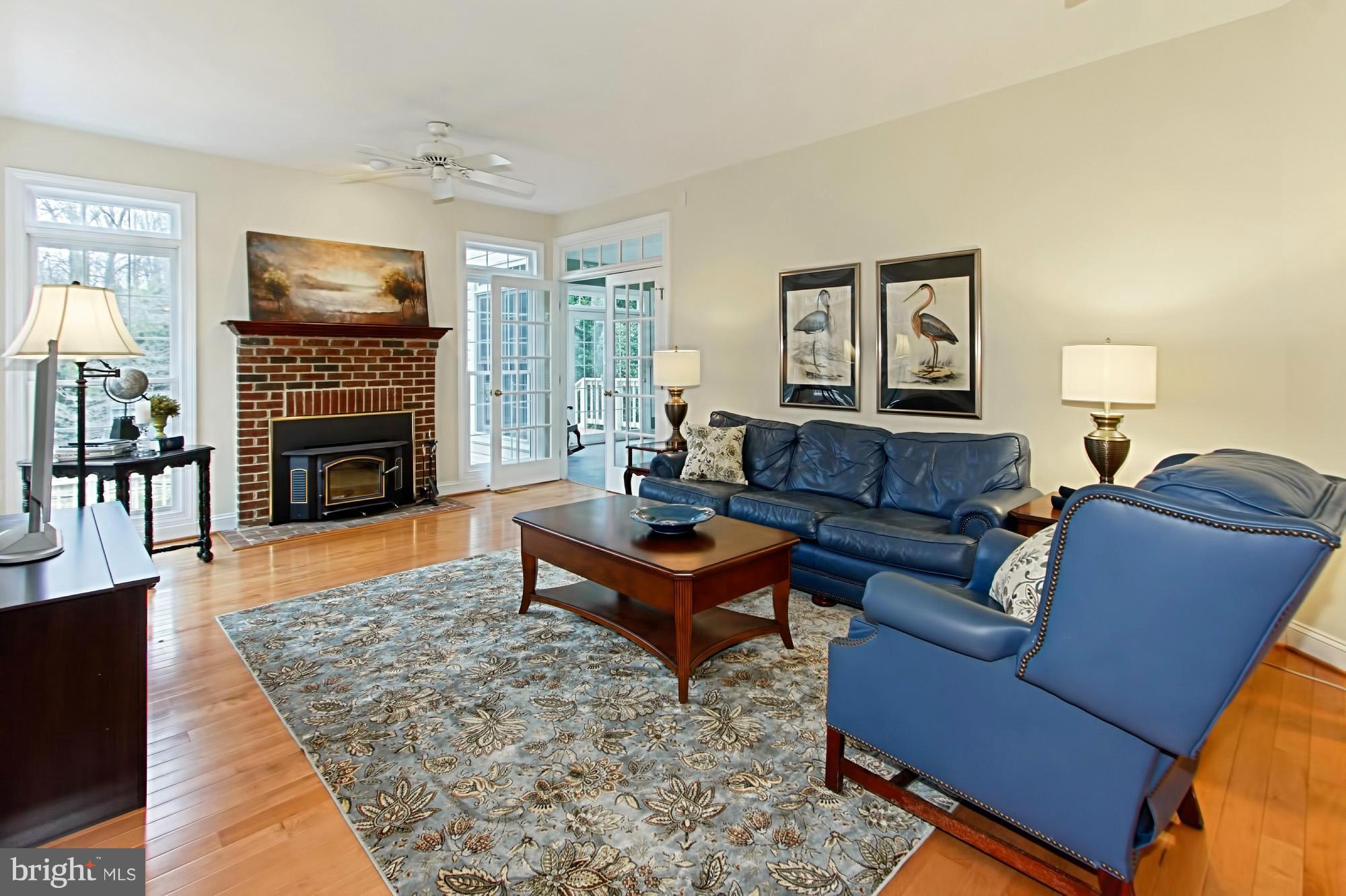 3807 Hummer Road Annandale, VA 22003 - Photo 9 of 30 Family Room