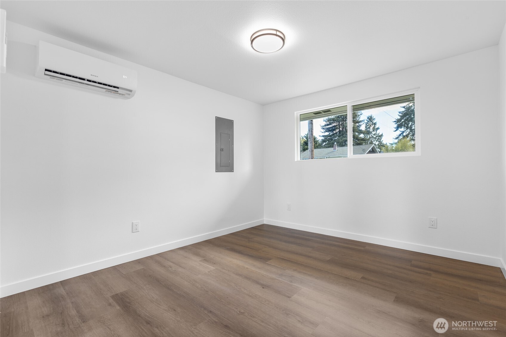 7831 202nd Place Southwest Edmonds, WA 98026 - Photo 17 of 31