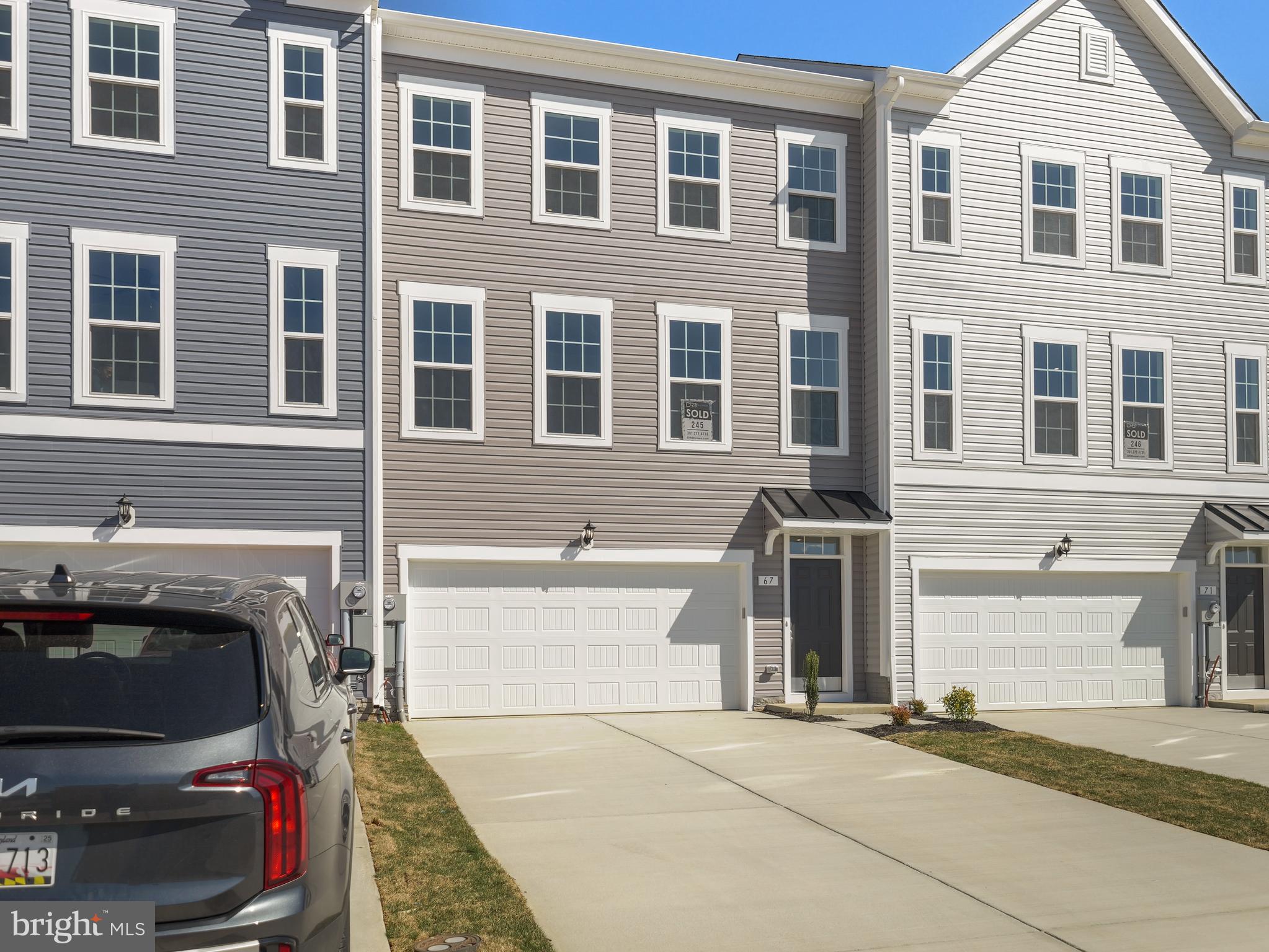 67 Stafford Place Falling Waters, WV 25419 - Photo 3 of 42