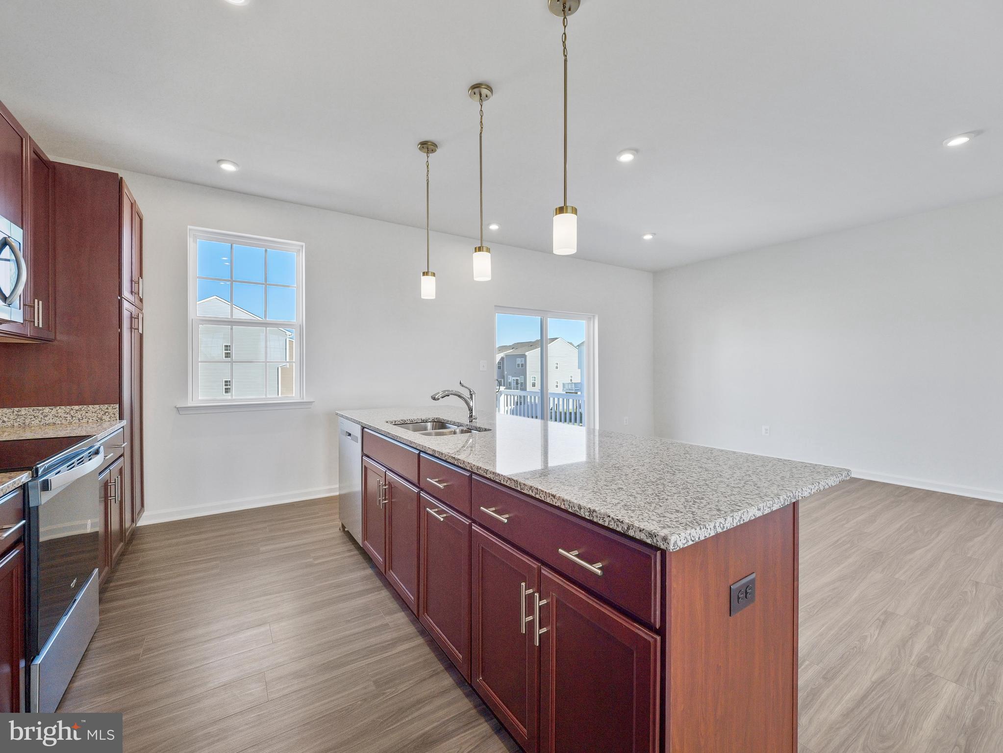 67 Stafford Place Falling Waters, WV 25419 - Photo 6 of 42