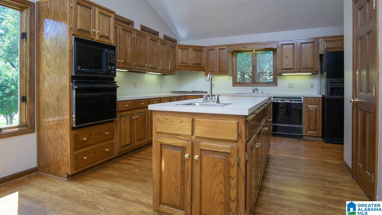 3672 Guyton Road Birmingham, AL 35244 - Photo 7 of 27