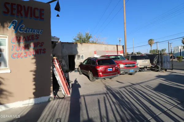 $294,900 | 5723 Alameda Avenue, Unit A, El Paso, TX 79905