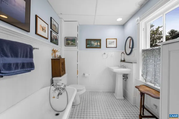 $1,195,000 | 518 1st Street North, Charlottesville, VA 22902