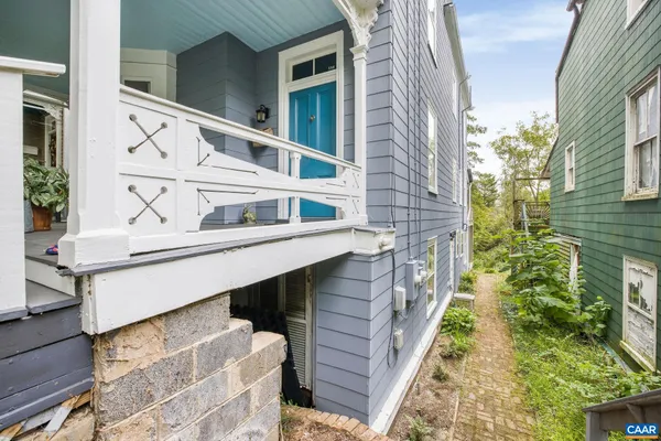 $1,195,000 | 518 1st Street North, Charlottesville, VA 22902