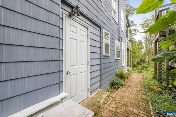 $1,195,000 | 518 1st Street North, Charlottesville, VA 22902
