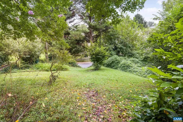 $1,195,000 | 518 1st Street North, Charlottesville, VA 22902