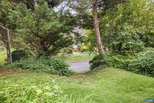 $1,195,000 | 518 1st Street North, Charlottesville, VA 22902