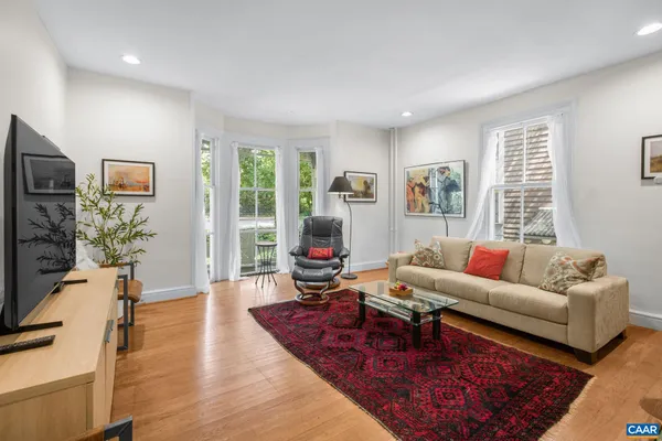 $1,195,000 | 518 1st Street North, Charlottesville, VA 22902