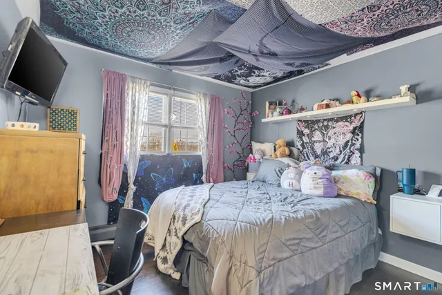 $450,000 | 351 Glendale Drive, Bristol, CT 06010