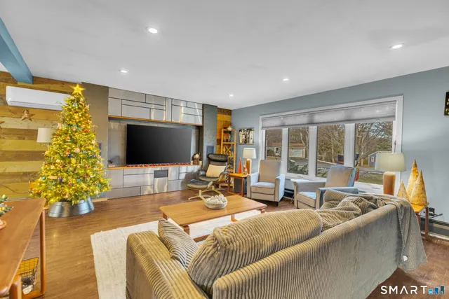 $450,000 | 351 Glendale Drive, Bristol, CT 06010