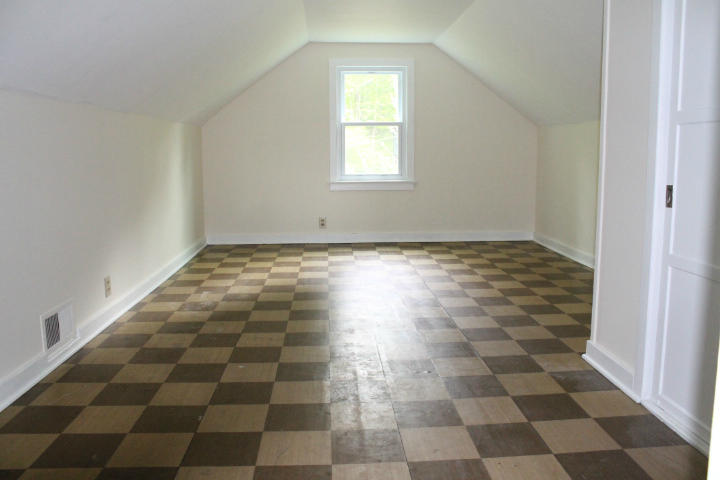 18 East Acres Road Pittsfield, MA 01201 - Photo 13 of 14 2nd Floor Bedroom