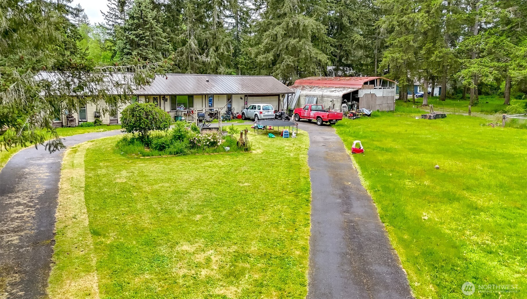 35904 Allen Road South Roy, WA 98580 - Photo 2 of 40