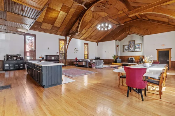 $490,000 | 42 Maple Street, Bethlehem, NH 03574