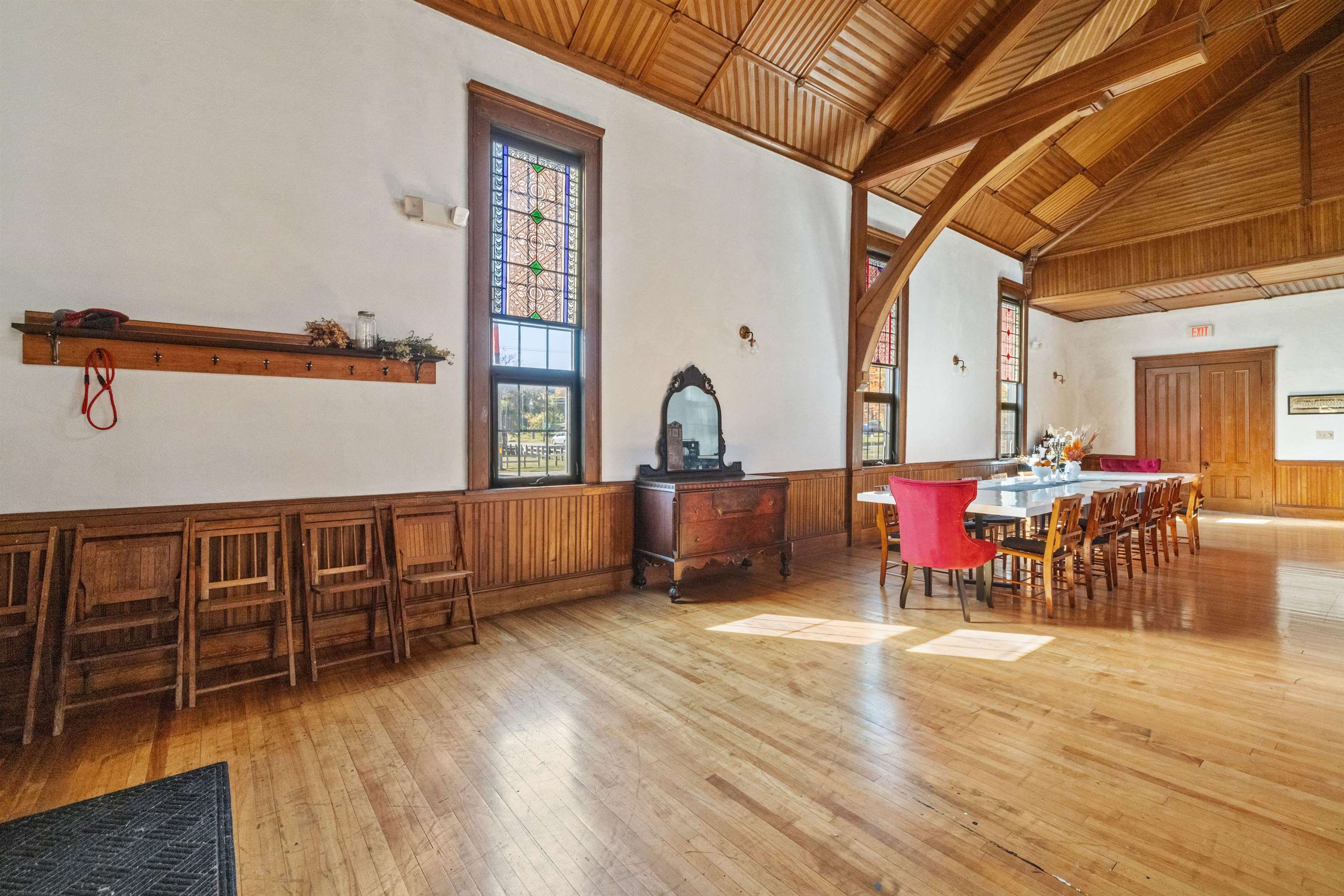 42 Maple Street Bethlehem, NH 03574 - Photo 14 of 55