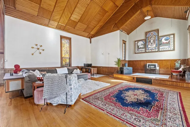 $599,000 | 42 Maple Street, Bethlehem, NH 03574