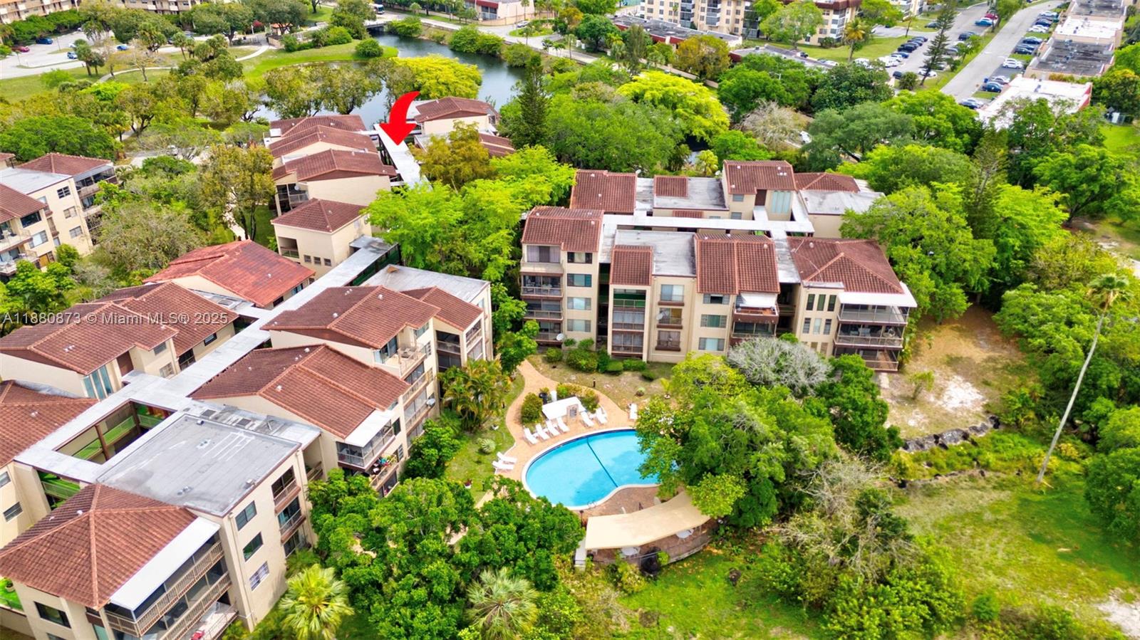 6010 South Falls Cir Drive, Unit 419 Lauderhill, FL 33319 - Photo 37 of 45 an aerial view of multiple houses with yard