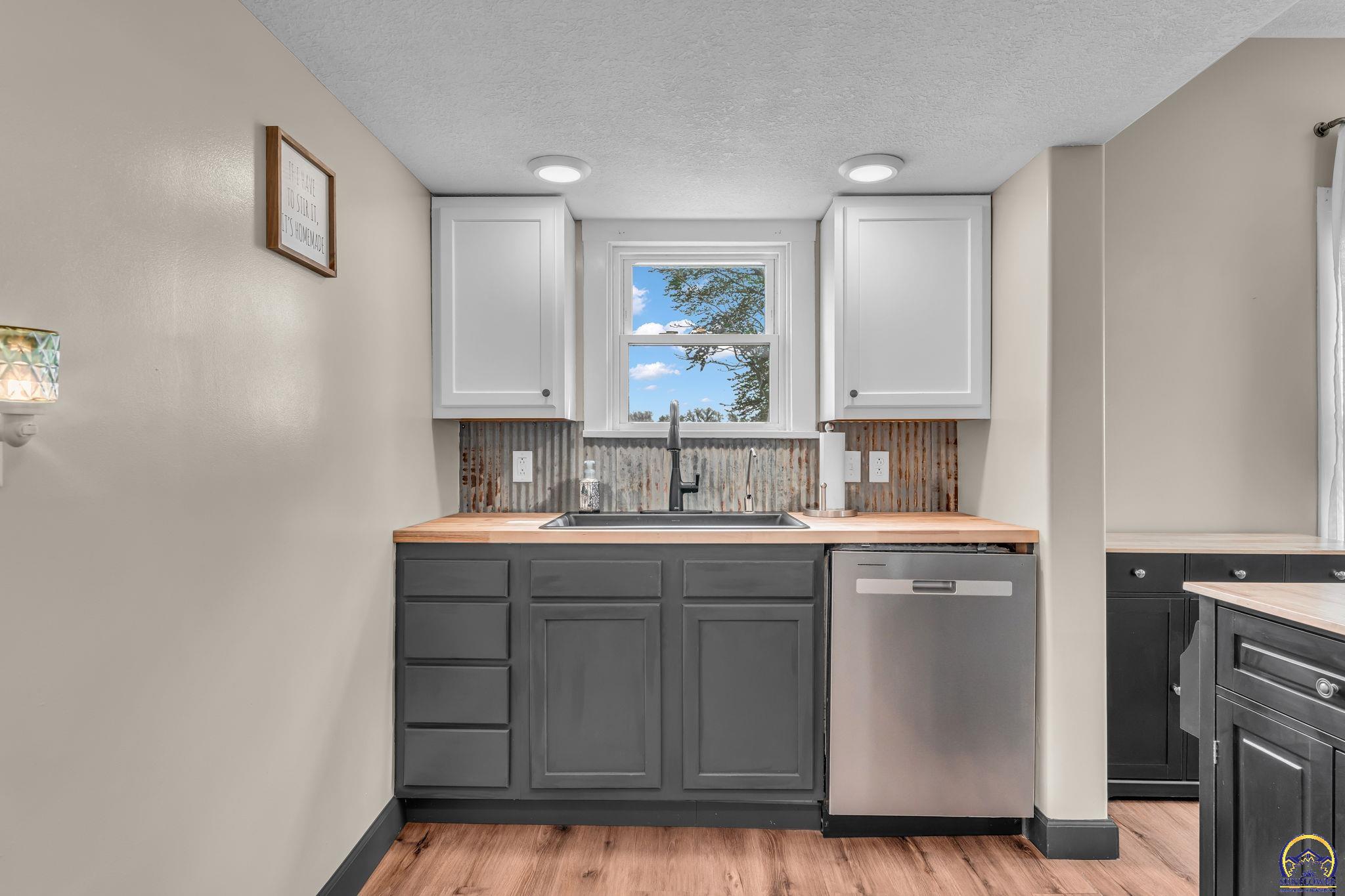 3544 Northwest Davis Road Rossville, KS 66533 - Photo 11 of 42