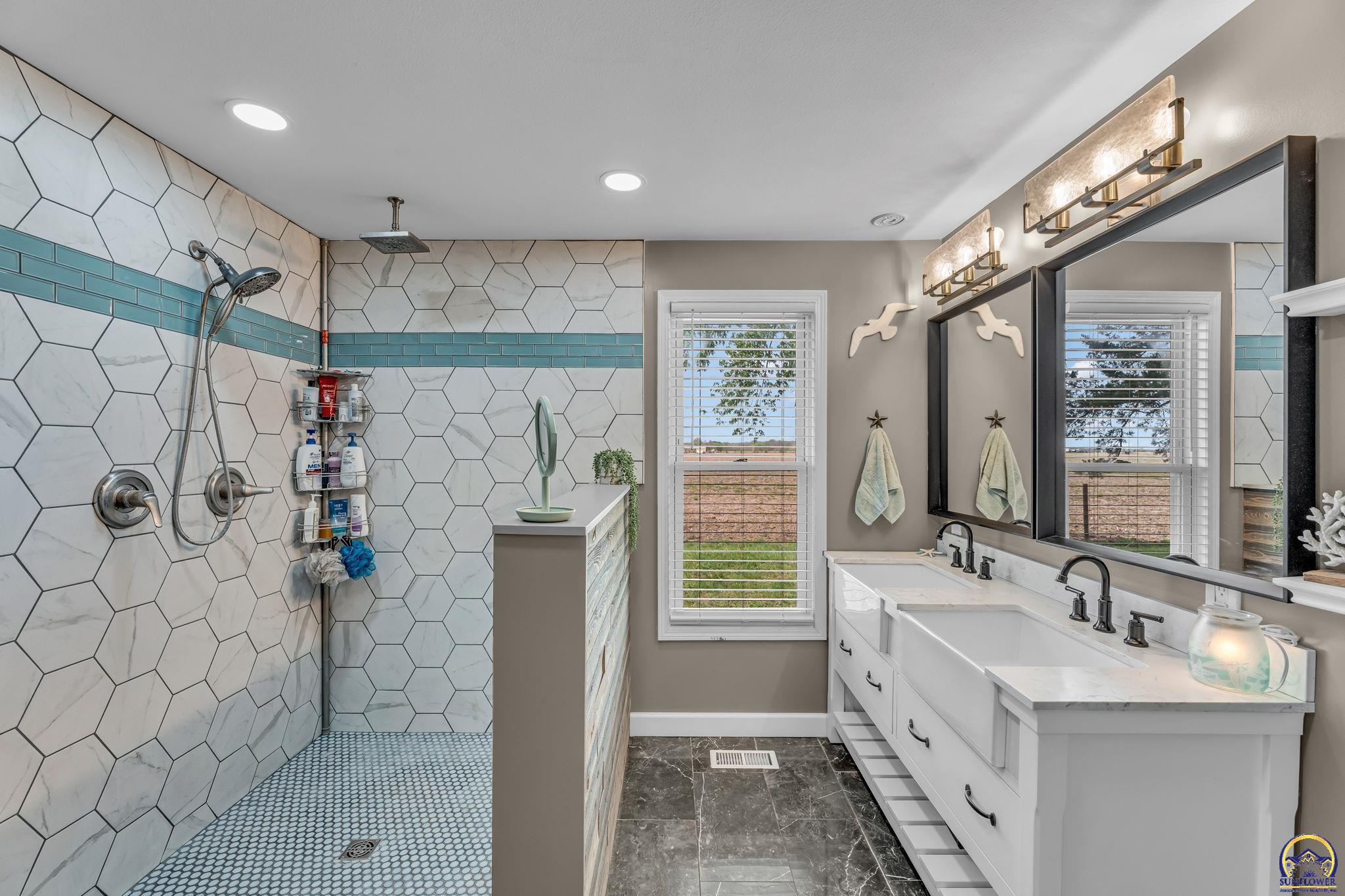 3544 Northwest Davis Road Rossville, KS 66533 - Photo 24 of 42