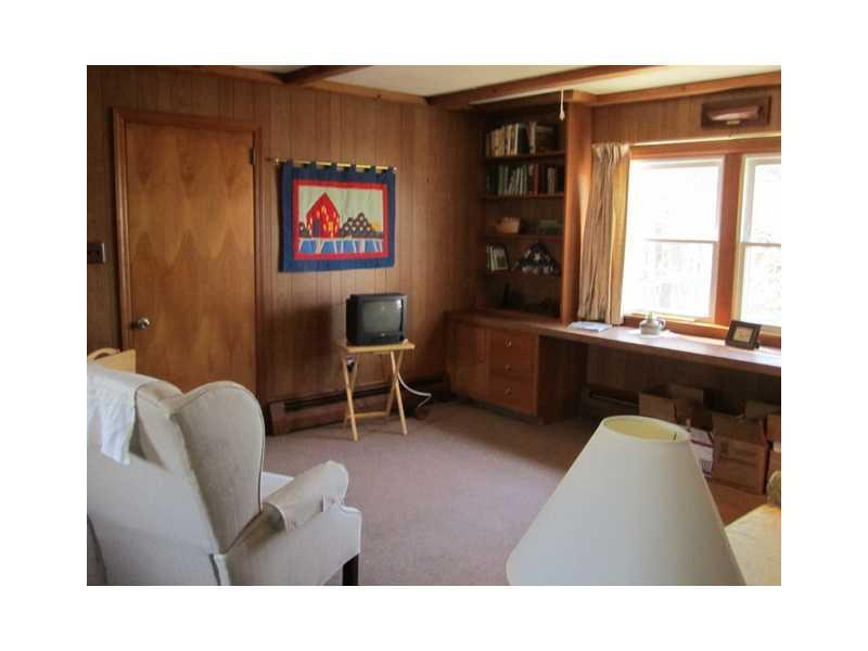 353 Murphy's Corner Road Woolwich, ME 04579 - Photo 24 of 25 Den/Family/Great Room. Breezeway...
