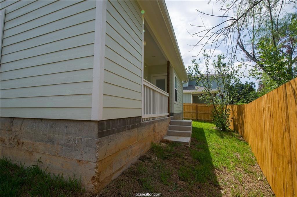 3200 Link Street Bryan, TX 77801 - Photo 20 of 24 a view of a backyard with pathway