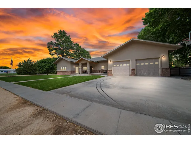 a house view with a garden space