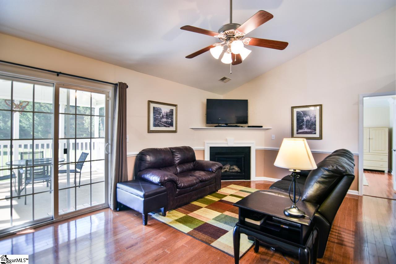 108 Heber Trail Fountain Inn, SC 29644 - Photo 6 of 28 Gallery Image 6