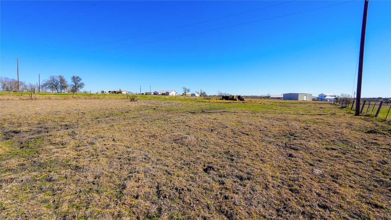 12321 Johnson Road Manor, TX 78653 - Photo 19 of 32 a view of an ocean