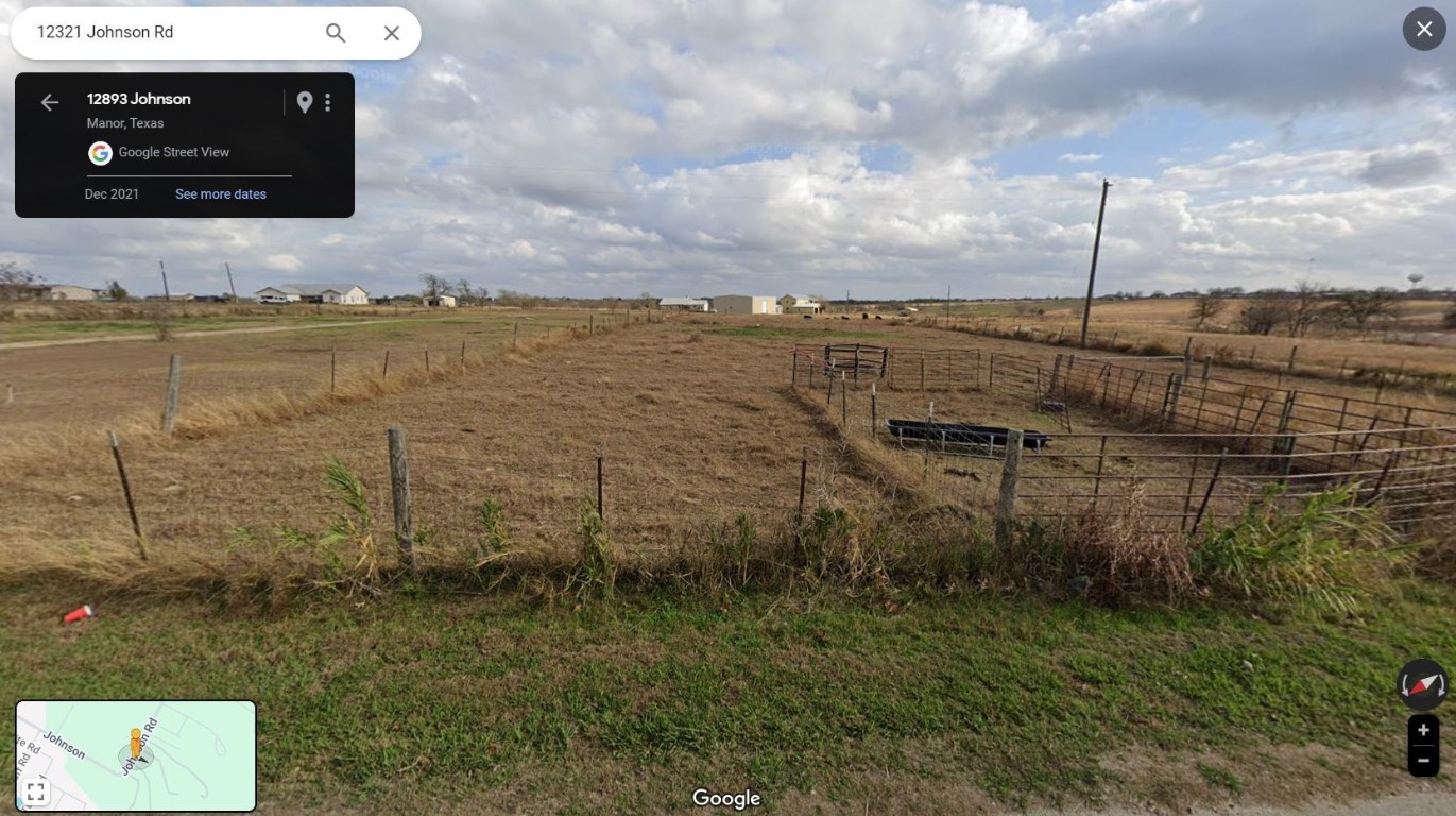 12321 Johnson Road Manor, TX 78653 - Photo 4 of 32 a view of a terrace with sky view