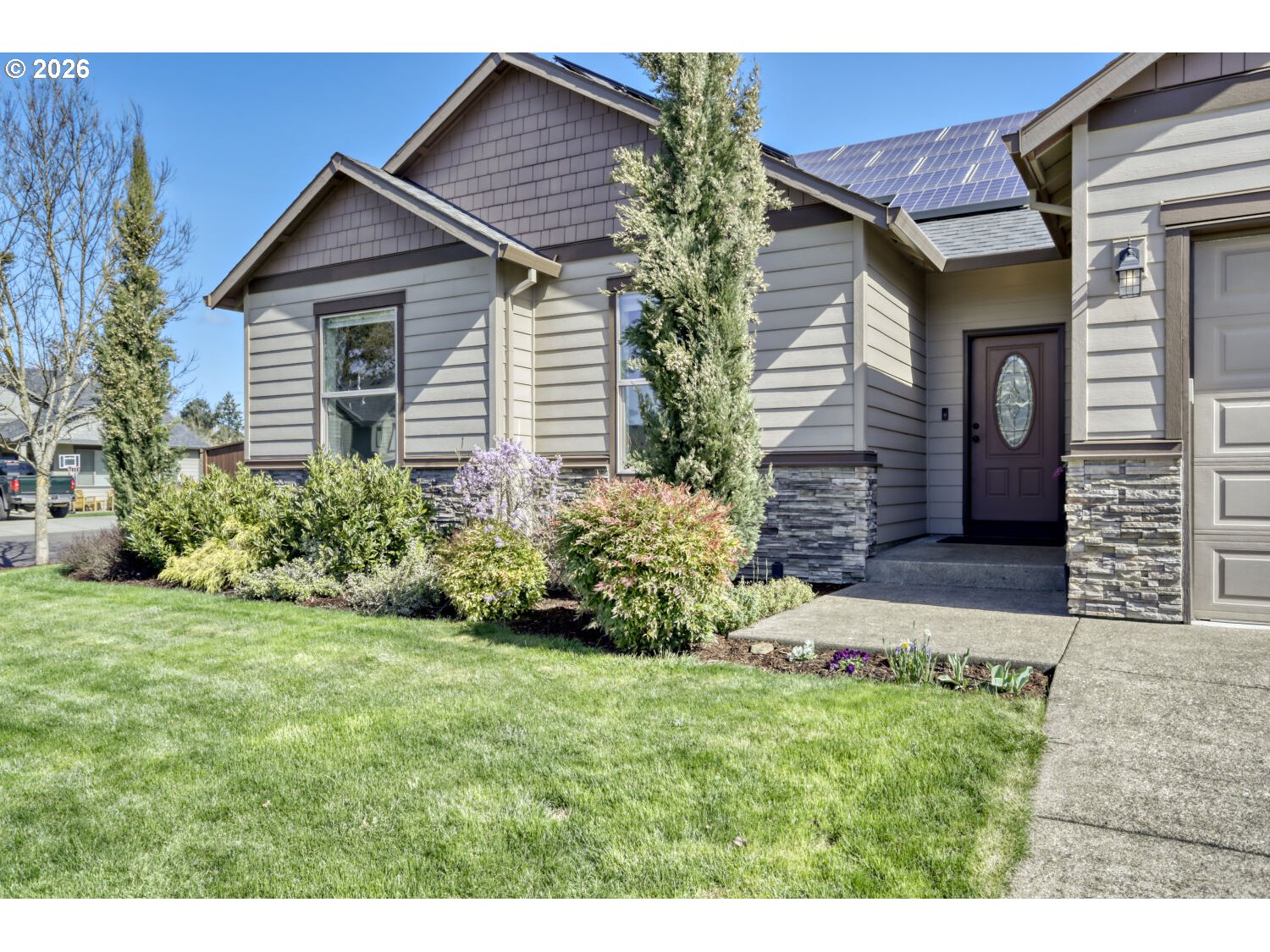 2141 Thomas Way Hubbard, OR 97032 - Photo 3 of 34 Great Room