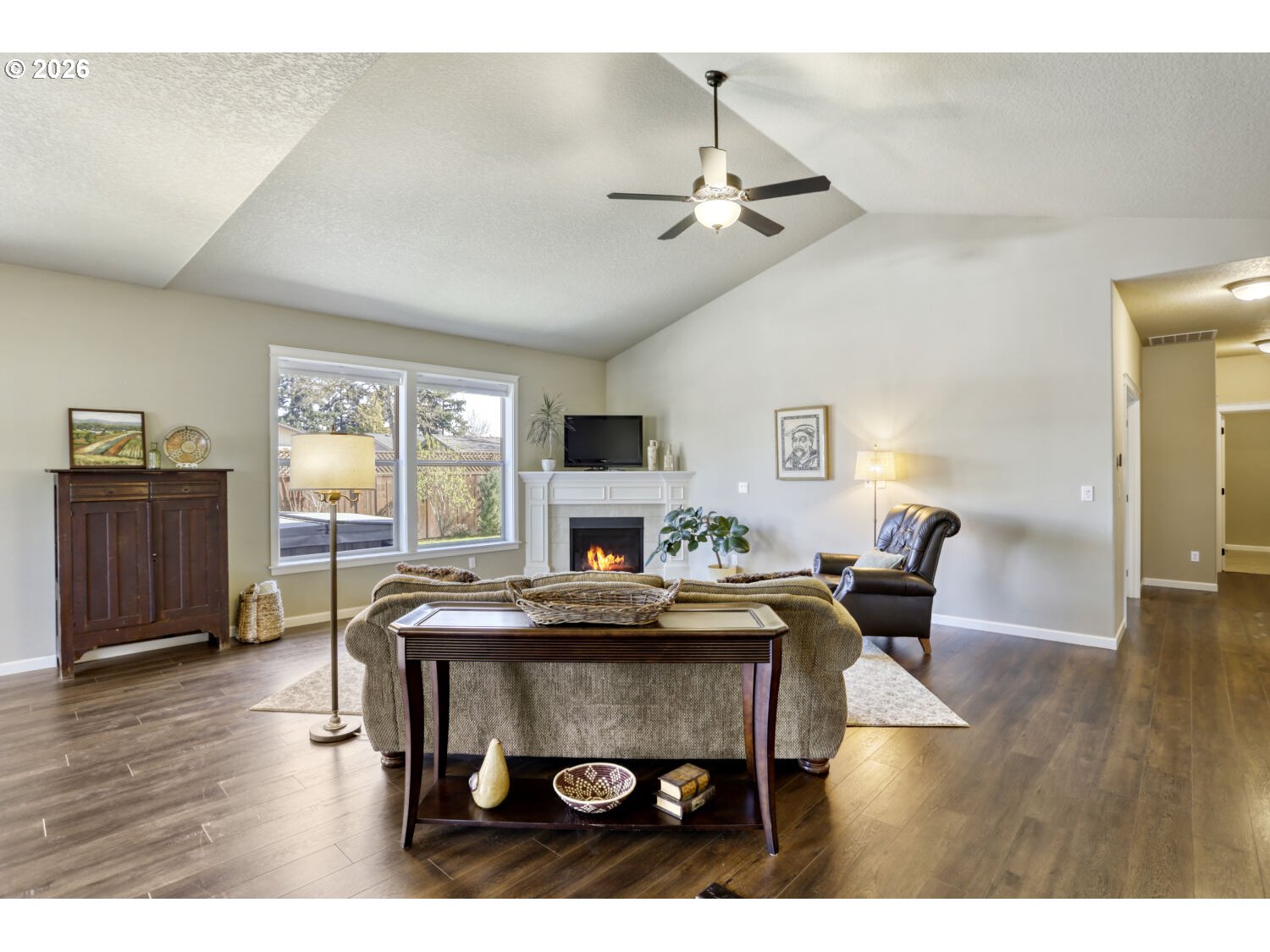2141 Thomas Way Hubbard, OR 97032 - Photo 6 of 34 Dining Room