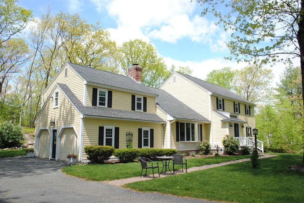 10 Stonehill Road Marlborough, MA 01752 - Photo 1 of 30 Gallery Image 1