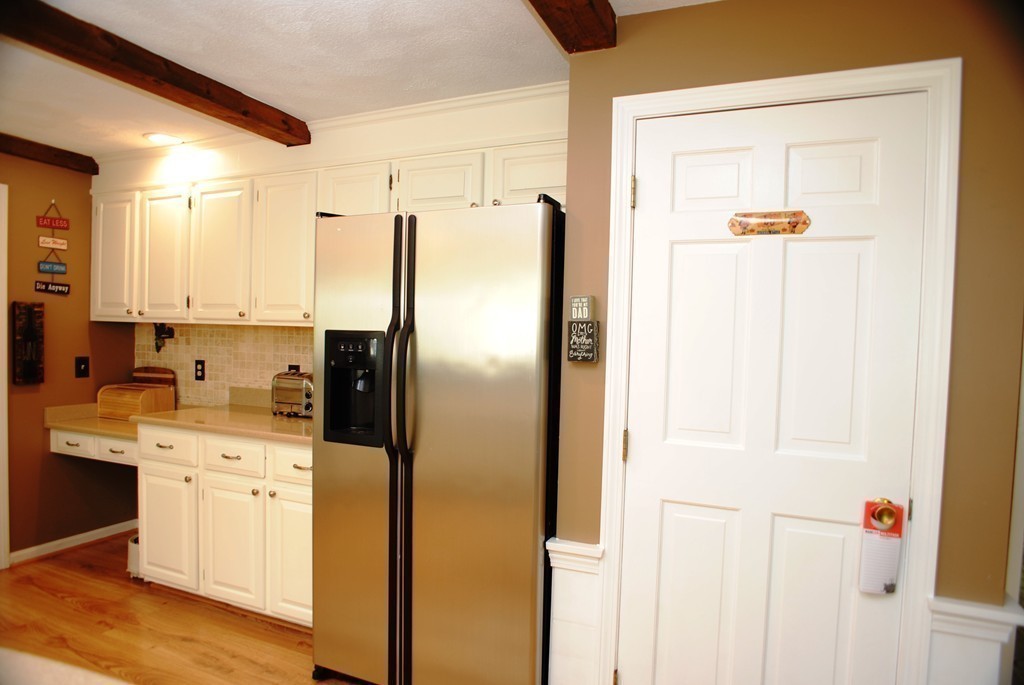 10 Stonehill Road Marlborough, MA 01752 - Photo 9 of 30 Gallery Image 9
