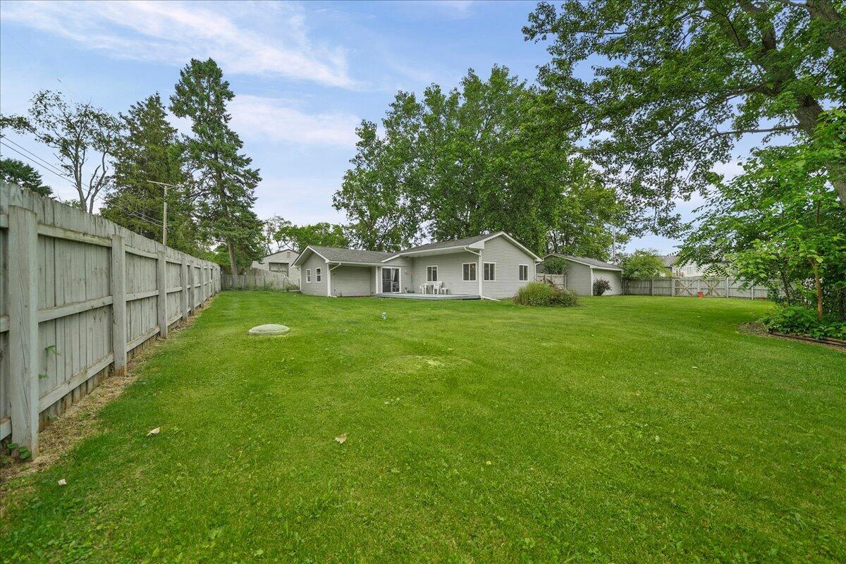 26 South Fish Lake Road Valparaiso, IN 46385 - Photo 19 of 19 1200x800