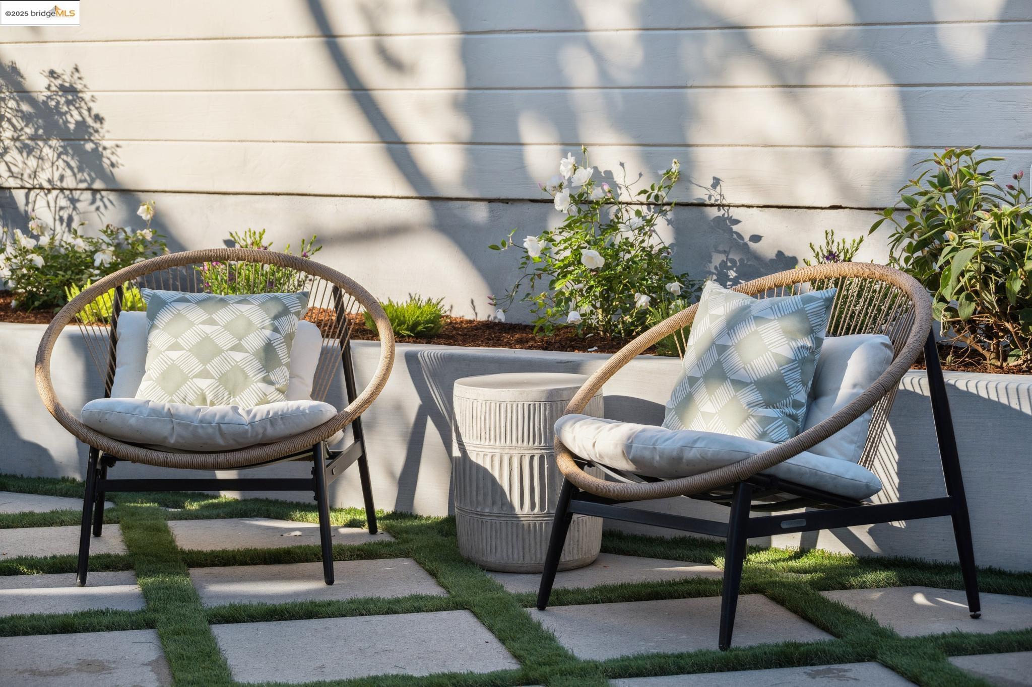 1833 Sonoma Avenue Berkeley, CA 94707 - Photo 39 of 57 a view of a chairs and table in the patio