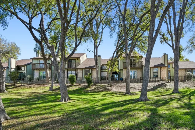 $260,000 | 1706 Timber Ridge Drive, Austin, TX 78741